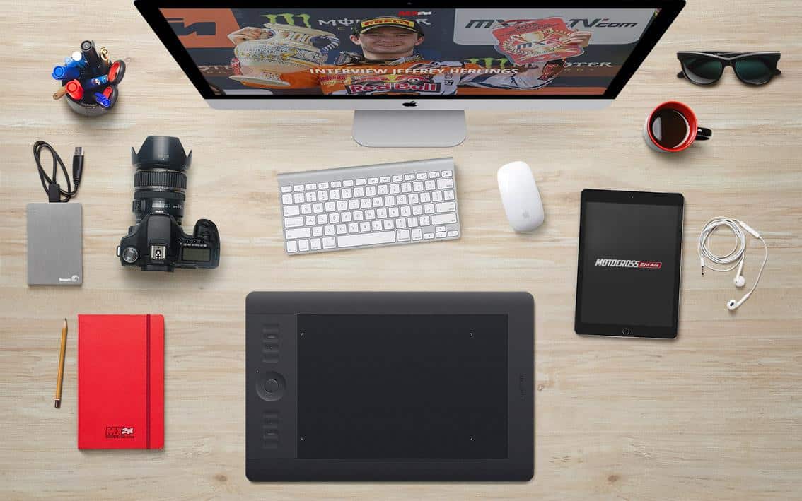 OFFRE D'EMPLOI : MX2K recherche un graphiste / photographe