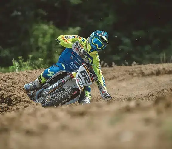 pneus Mitas sur motocross