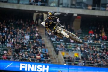 RJ Hampshire