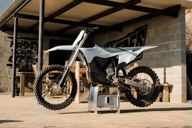 Stark Future à l'essai aux MX2K Days