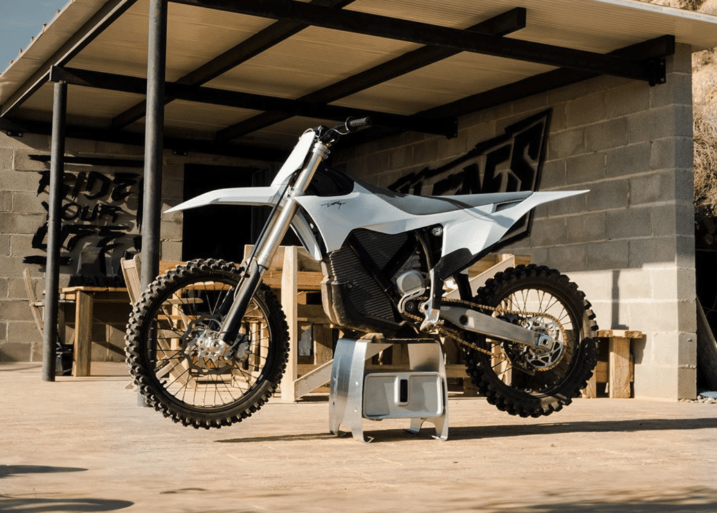 Stark Future à l'essai aux MX2K Days