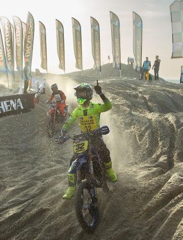 beach cross berck