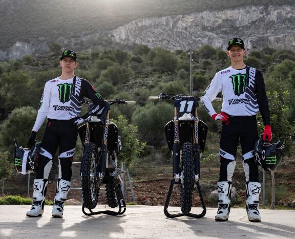 triumph racing
