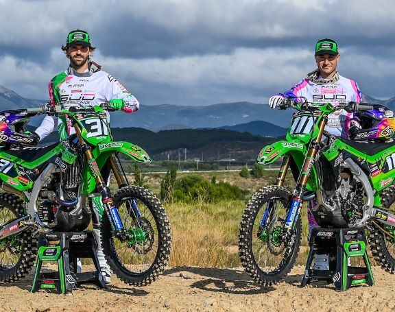 bud racing
