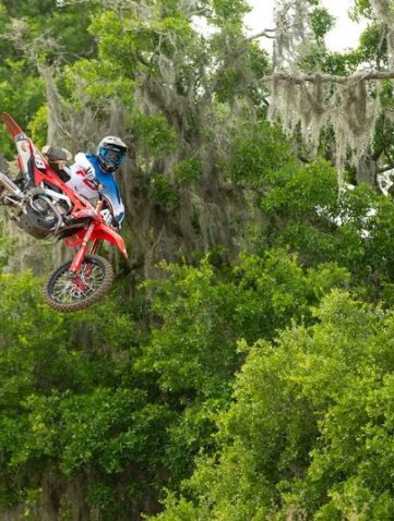 fly racing