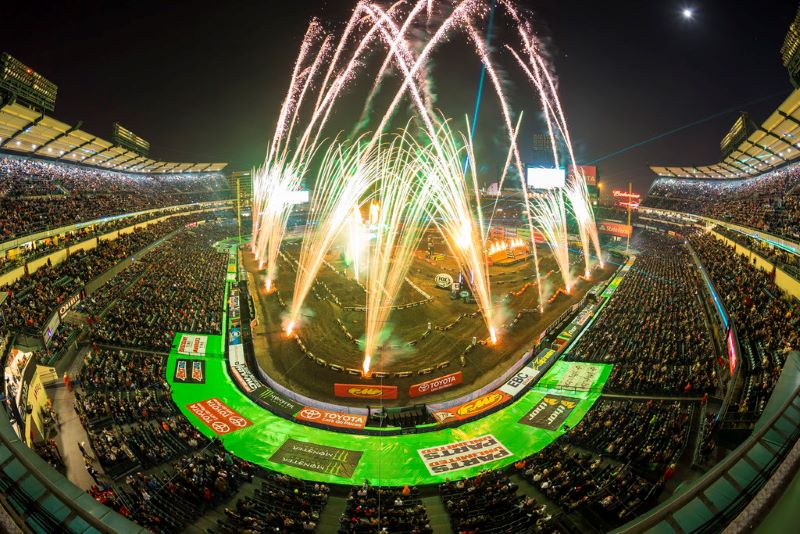 SX U, Anaheim 1 2025 la liste des engagés et les horaires MX2K