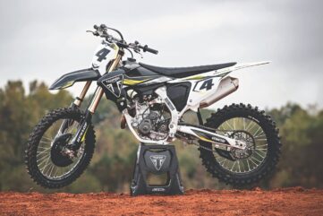 Triumph 450-RC