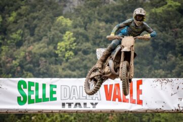 emx250
