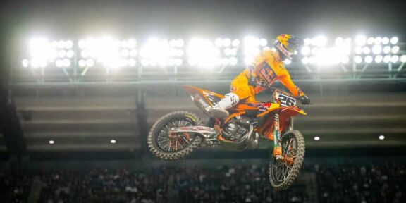 JORGE PRADO