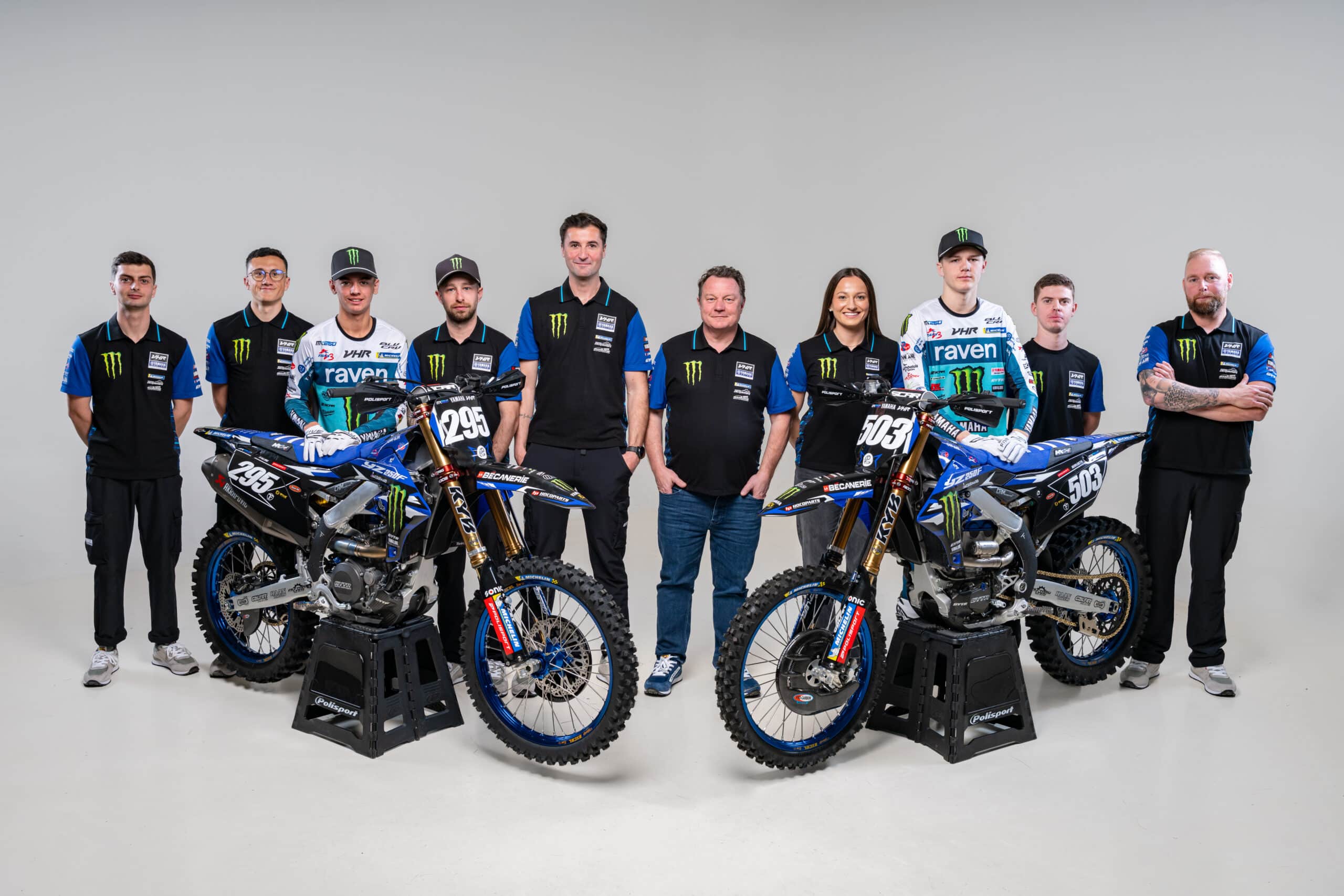 VHR Yamaha Official Team EMX250 2026 avec Mano Faure et Jarne Bervoets et leurs Yamaha de motocross équipées Raven