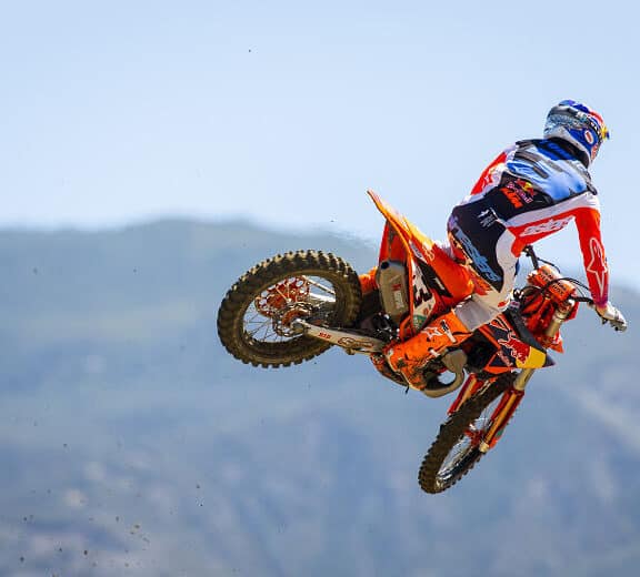 ELI TOMAC
