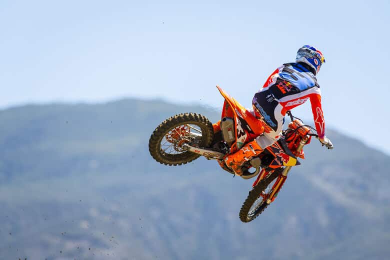 ELI TOMAC