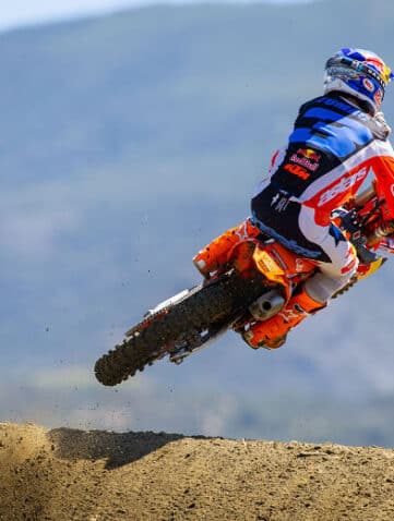 ELI TOMAC