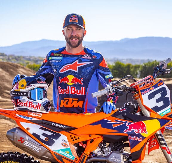 ELI TOMAC