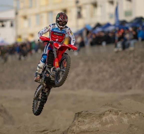 beach cross