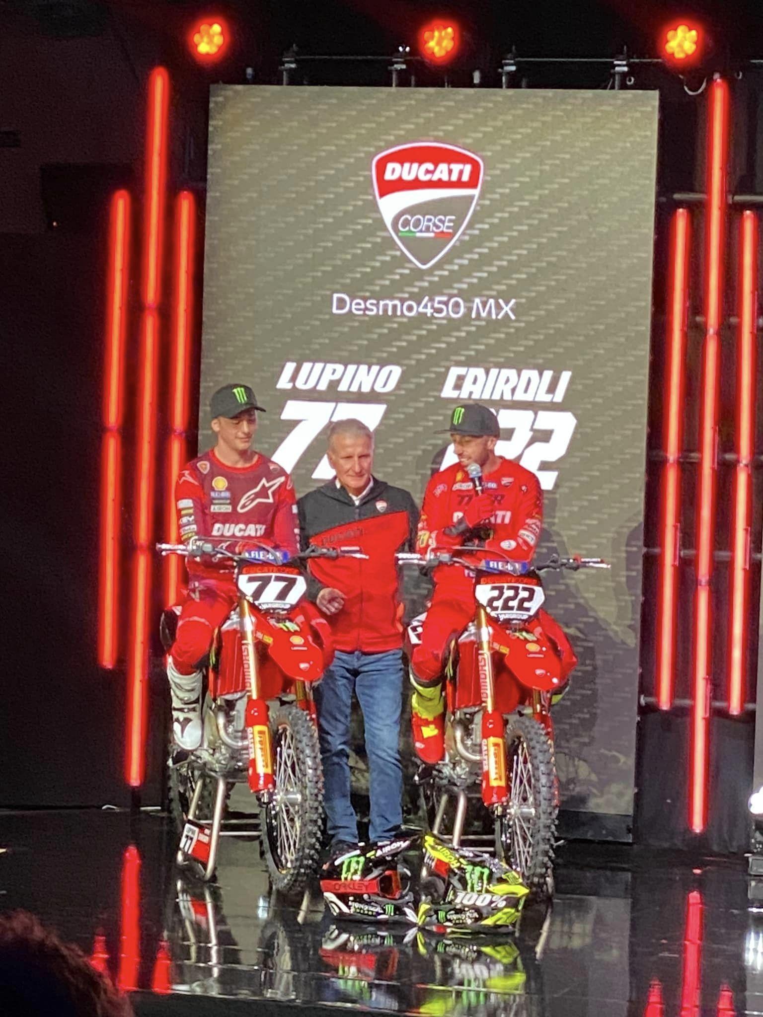 Desmo 450 MX...